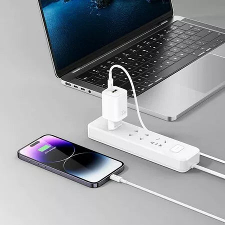 RECCI RC60E USB-A + USB-C PD33W FAST CHARGER