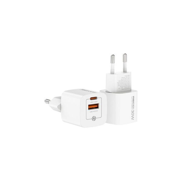 RC70E 30W Dual Port Charger (USB-A + USB-C) - شاحن RC70E ثنائي المنافذ بقدرة 30W (USB-A + USB-C)