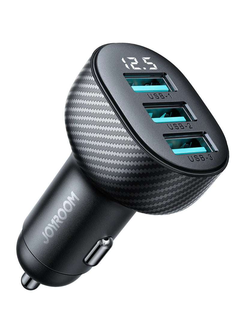 JR-CCD03 3USB Car Charger with Digital Display | Black - شاحن سيارة JR-CCD03 ثلاثي المنافذ USB مع شاشة عرض رقمية | أسود